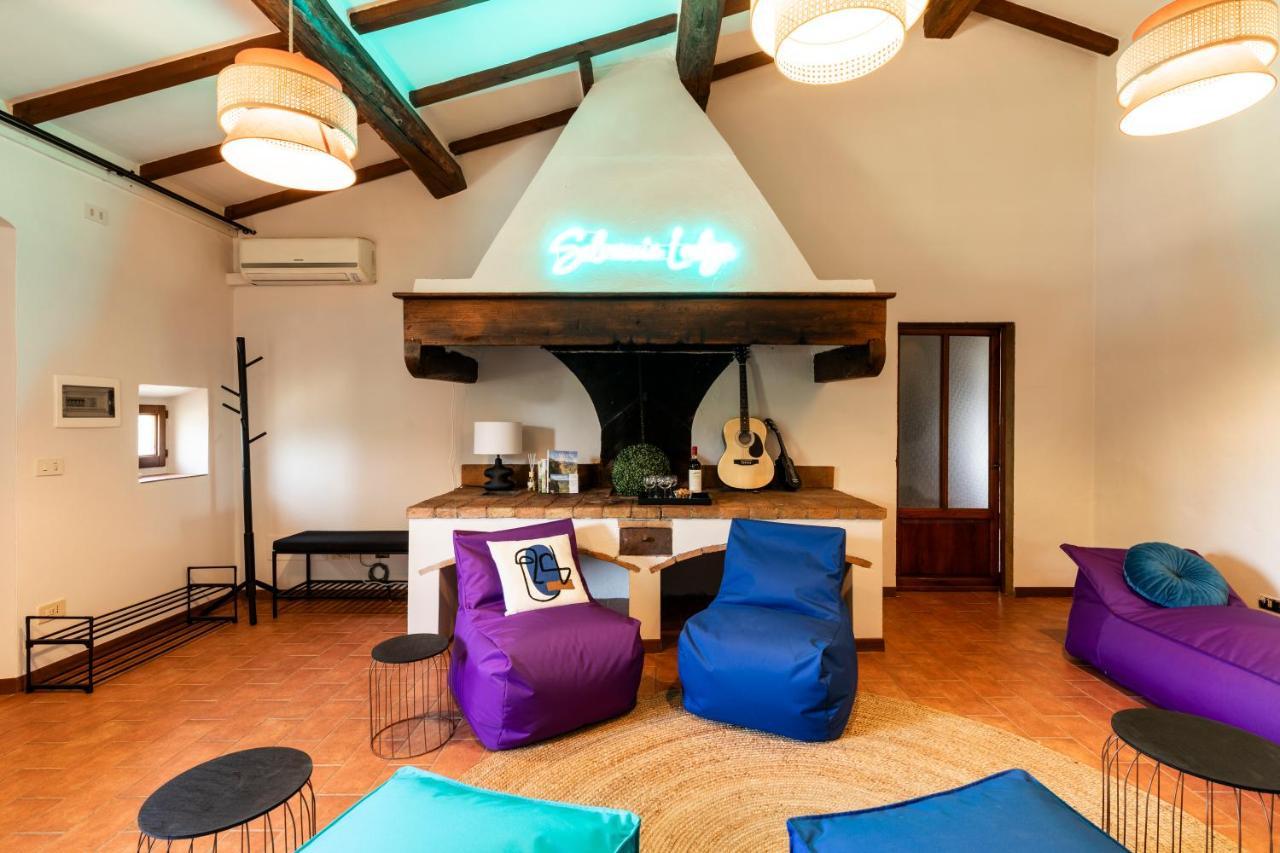 Selvuccia Lodge - Ostello Agricolo ซาน ปิเอโร อา ซิเอเว ภายนอก รูปภาพ